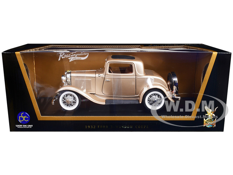 1932 Ford 3 Window Coupe Gold 1/18 Diecast Model Car Road