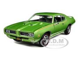 1969 Pontiac GTO Judge Green American Muscle 20th Anniversary Edition 1/18 Diecast Model Car Autoworld AMM960