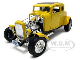 1932 Ford Coupe Hot Rod Yellow 1/18 Diecast Car Model Motormax 73172