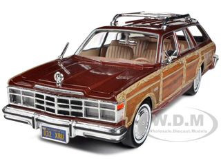 1979 Chrysler Lebaron Town and Country Burgundy 1/24 Diecast Model Car Motormax 73331