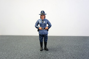 State Trooper Sharon Figure For 1:18 Diecast Model Cars American Diorama 16109