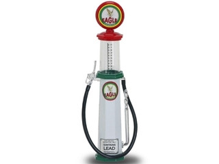 Eagle Gasoline Vintage Gas Pump Cylinder 1/18 Diecast Replica Road Signature 98612