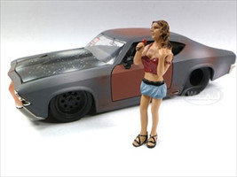 Look Out Girl Monica Figure For 1:24 Scale Diecast Car Models American Diorama 23819
