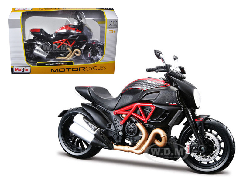 Ducati Diavel Red Carbon 1/12 Diecast Motorcycle Model Maisto 31196