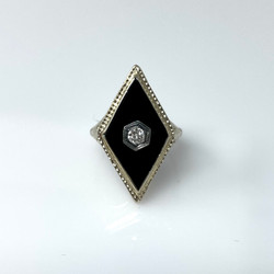 Antique Art Deco 18 Karat Gold Onyx and Diamond Ring 