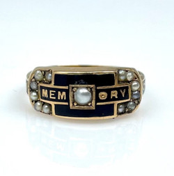 Antique English 15 Karat Gold Enamel Mourning Ring