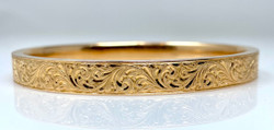 Antique 14 Karat Gold Bangle Bracelet