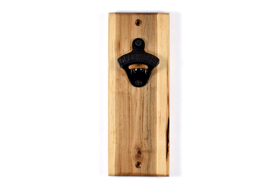 Ouvre Bouteille Mural Fait Au Quebec Wall Mounted Bottle Opener Made In Canada 5543 Our bottle opener mounts directly to your tundra® or roadie® but is just as easily at home on your dock, in your kitchen, or out by the grill.
