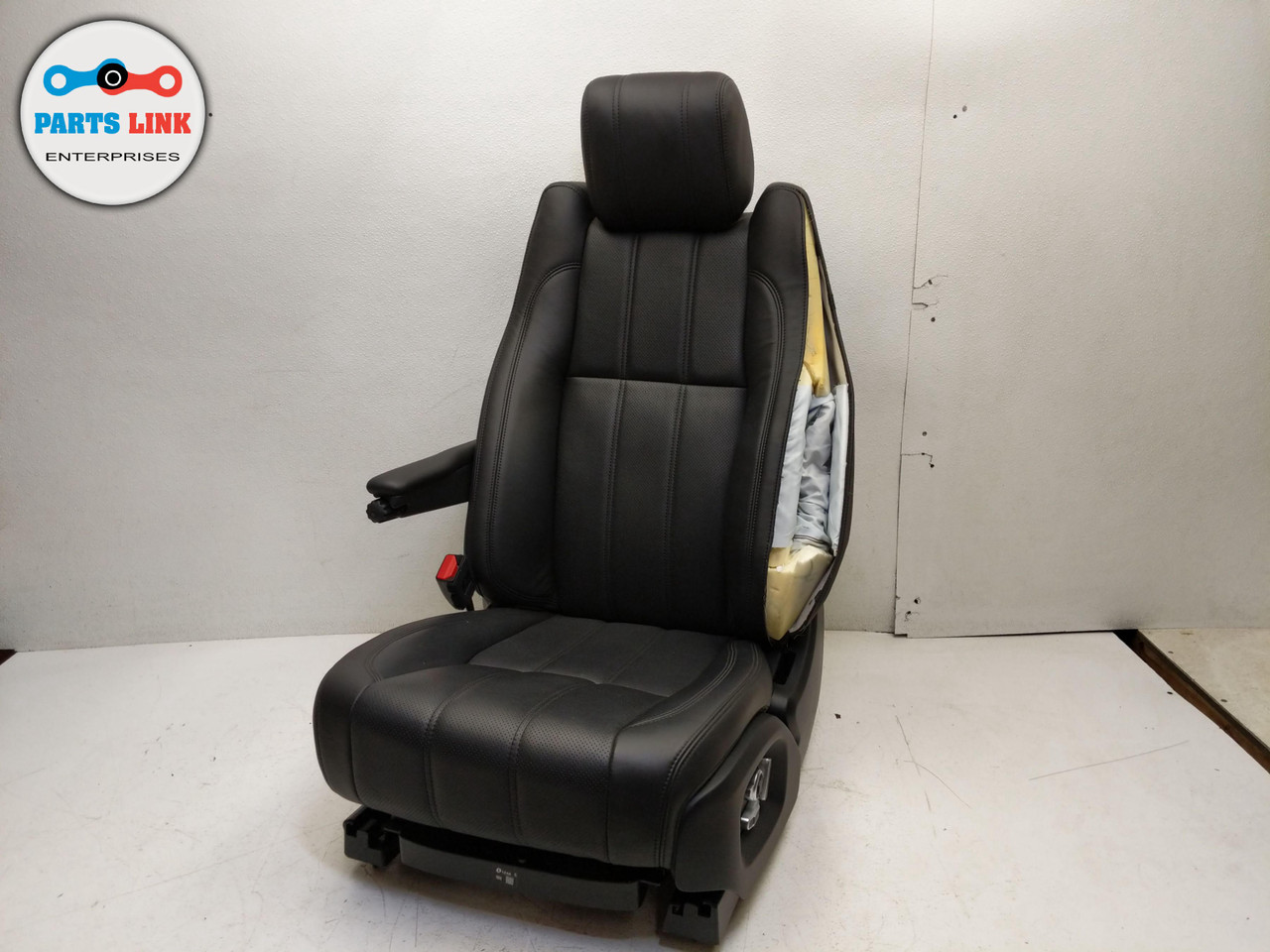 13-17 Land Rover Range Rover L405 Front Left Driver Side Lower Seat Cushion OEM