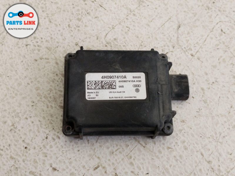 2011-2012 VOLKSWAGEN TOUAREG HOMELINK GARAGE DOOR OPENER CONTROL MODULE
