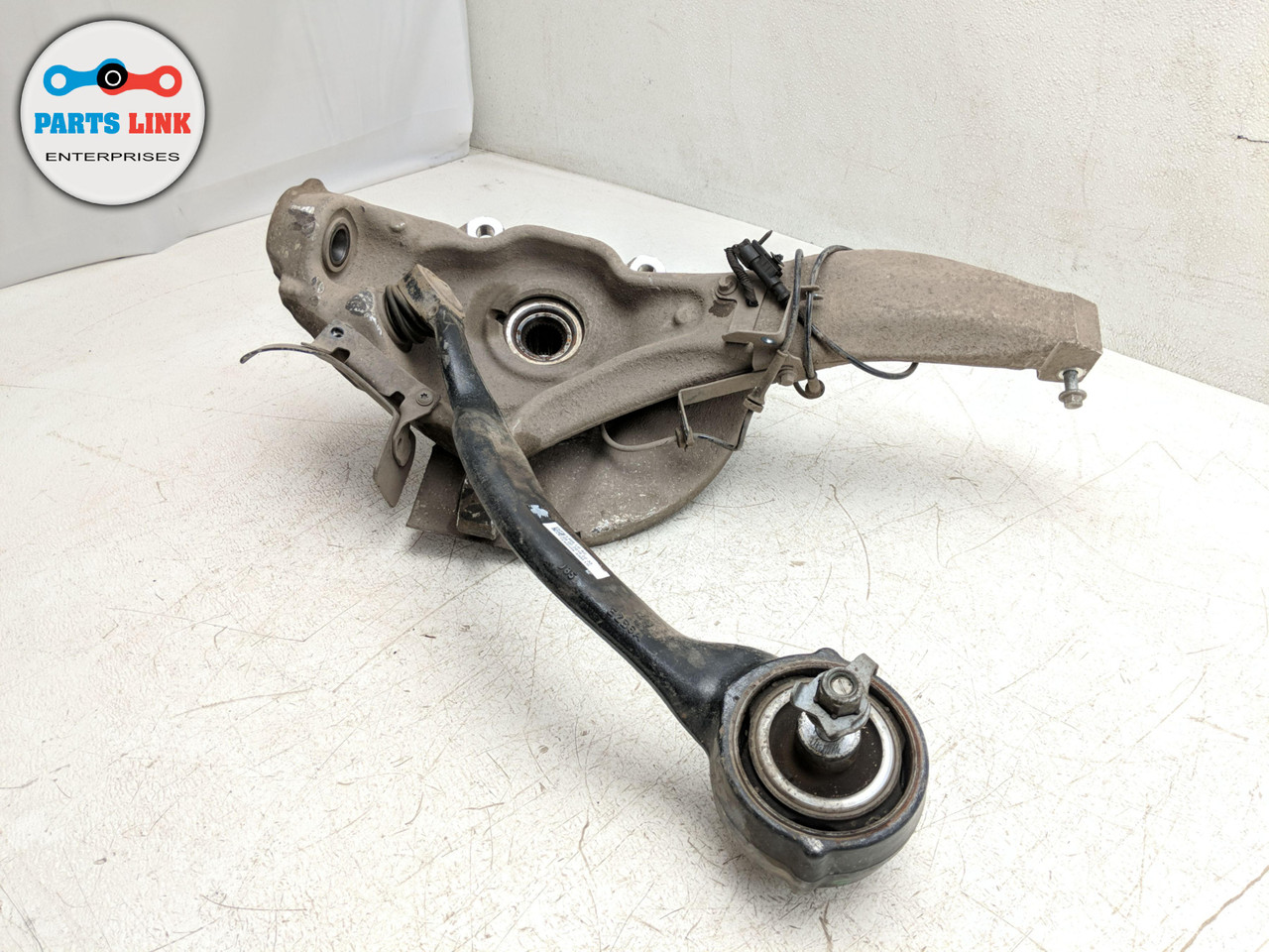 2014-2017 RANGE ROVER SPORT L494 FRONT LEFT SPINDLE KNUCKLE W/ CONTROL ...