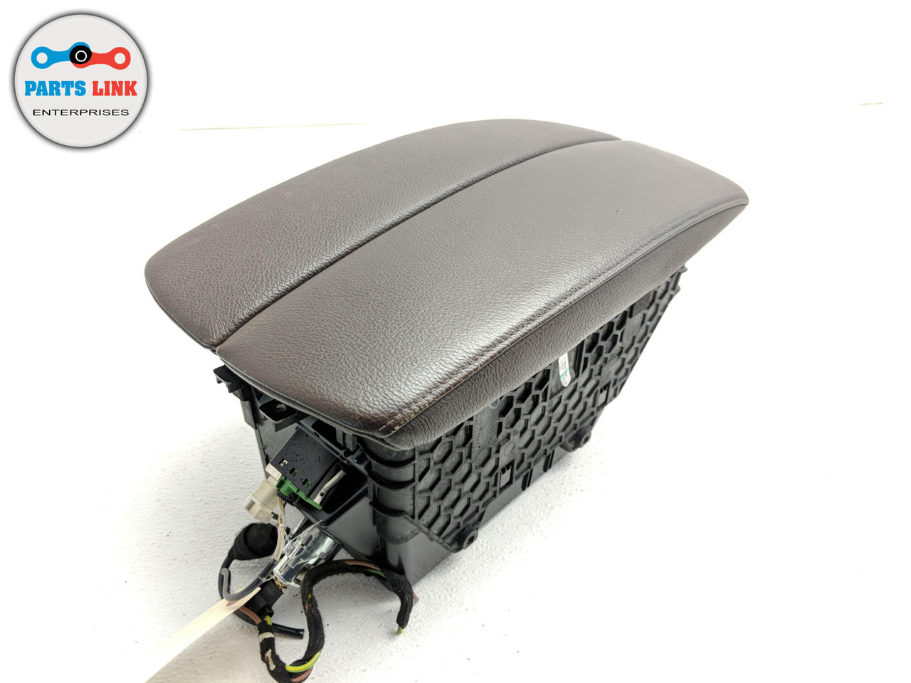 20072013 BMW X5 50I XDRIVE E70 FRONT CENTER CONSOLE ARMREST W/ LIGHTER