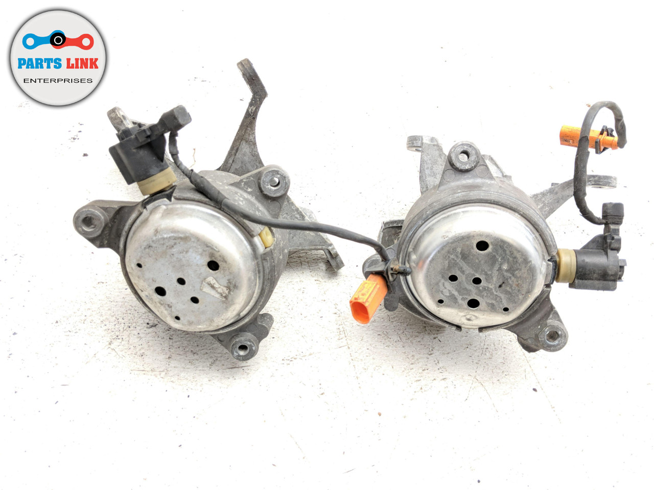 20112018 AUDI A8 D4 QUATTRO LEFT & RIGHT TRANSMISSION GEAR BOX MOUNT