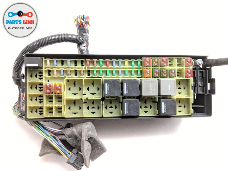 20142015 RANGE ROVER SPORT L494 REAR RIGHT PASSENGER CARGO FUSE RELAY