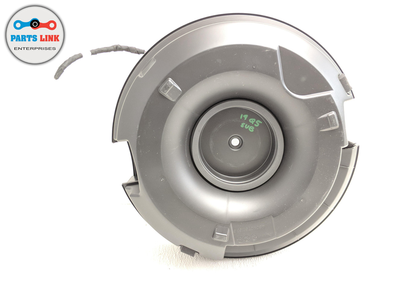 audi q5 subwoofer