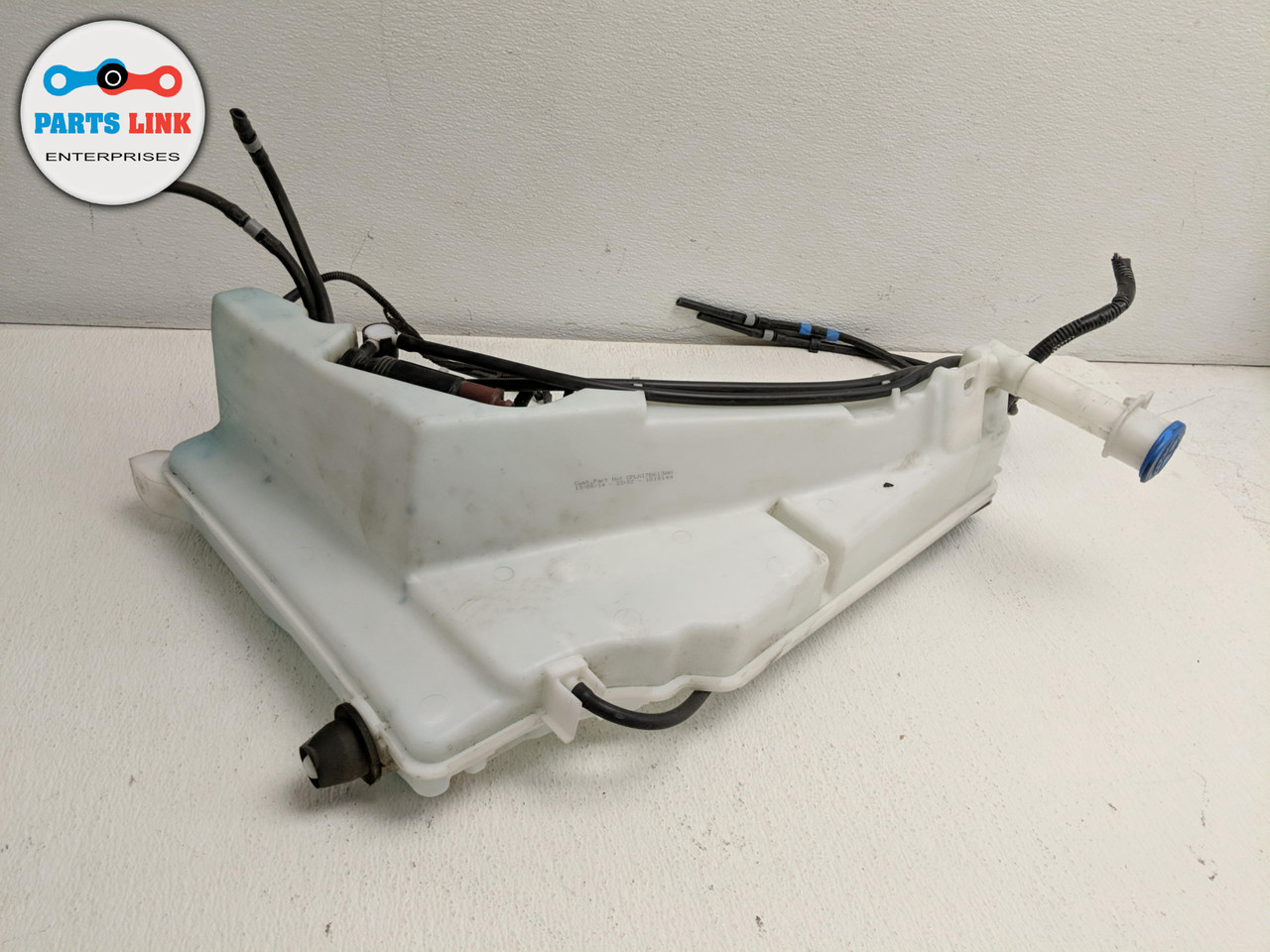 20142015 RANGE ROVER SPORT L494 WASHER FLUID RESERVOIR TANK PUMP HOSE