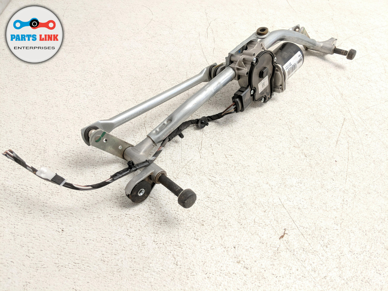 20182021 RANGE ROVER VELAR L560 FRONT WINDSHIELD WIPER MOTOR LINKAGE