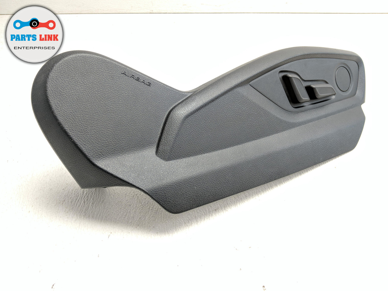 AUDI Q7 4L INTERIOR FRONT NS LEFT SEAT LOWER PANEL COVER 4L0881471