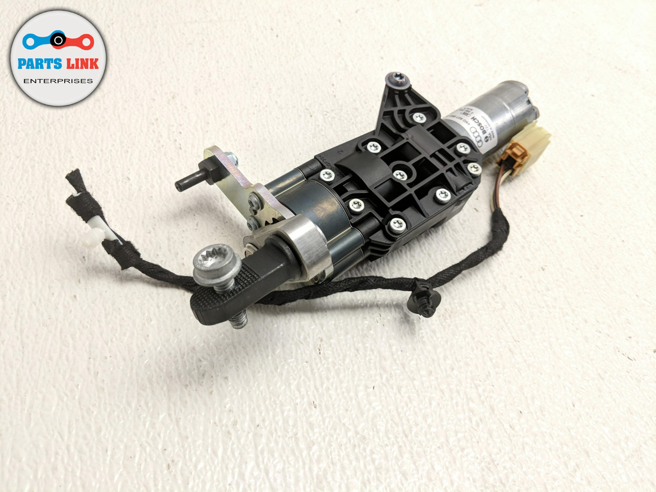 20172019 AUDI Q7 4M REAR RIGHT TRUNK POWER TAILGATE LIFTGATE MOTOR