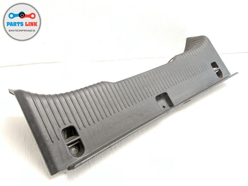 20102013 JAGUAR XJ X351 REAR TRUNK DECK LID SILL SCUFF TRIM LATCH