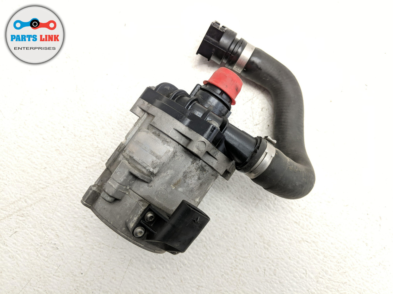 20132016 BMW M5 F10 S63 RIGHT OR LEFT MOTOR ENGINE COOLING WATER