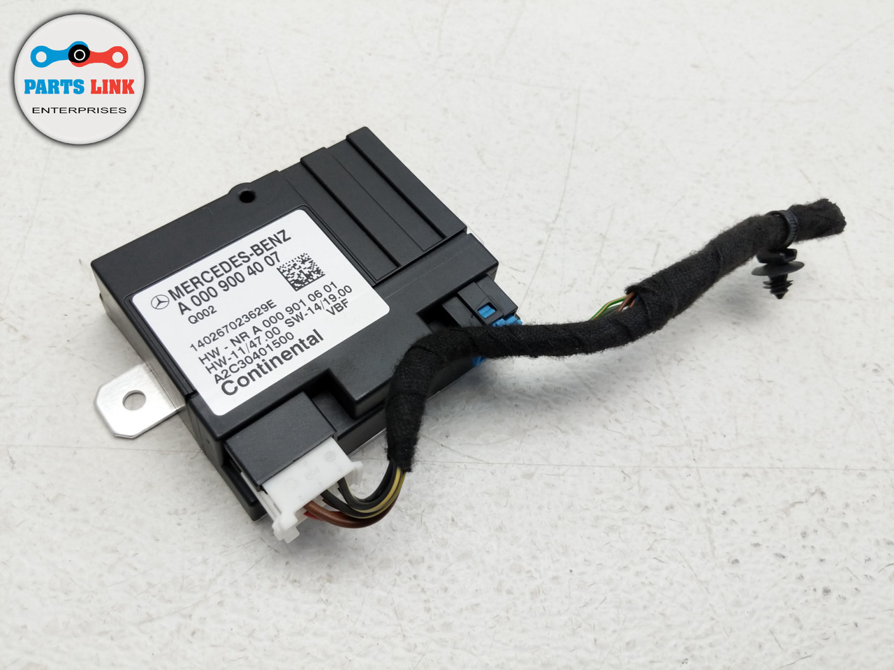 2013-2017 MERCEDES S550 W222 REAR FUEL PUMP CONTROL MODULE DRIVER