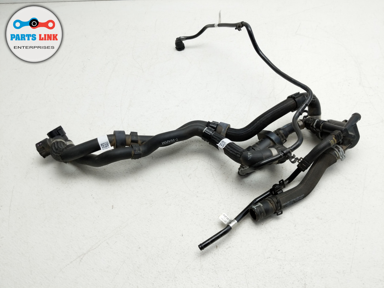 2020 RANGE ROVER EVOQUE L551 REAR LEFT ENGINE MOTOR COOLANT PUMP HOSE
