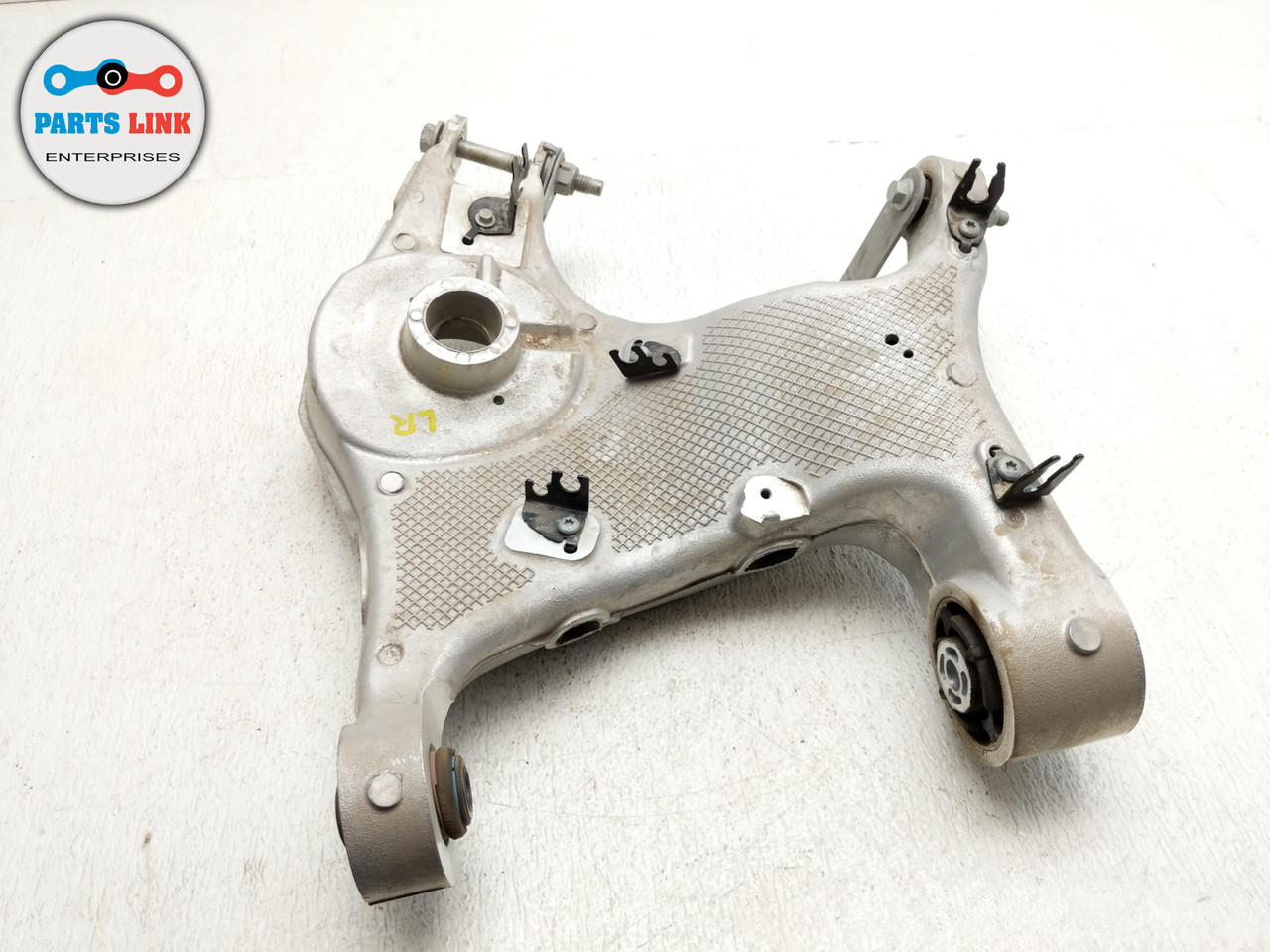 Strut Link Range Rover 2020-2021 RANGE ROVER EVOQUE L551 REAR LEFT DRIVER LOWER STRUT CONTROL ...