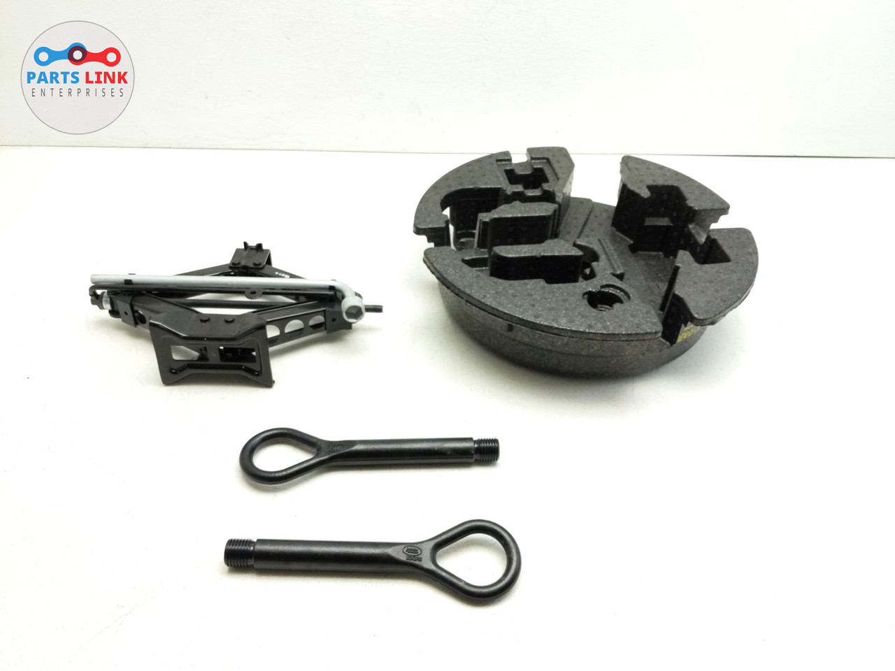 2020 RANGE ROVER EVOQUE L551 CARGO EMERGENCY JACK LIFT TIRE TOWING HOOK