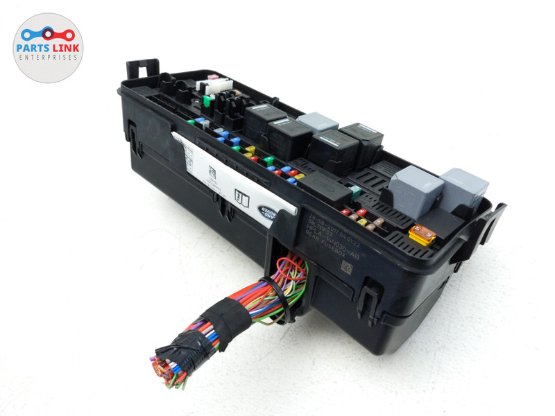 20162017 RANGE ROVER SPORT L494 3.0L GAS RIGHT QUARTER FUSE BOX POWER