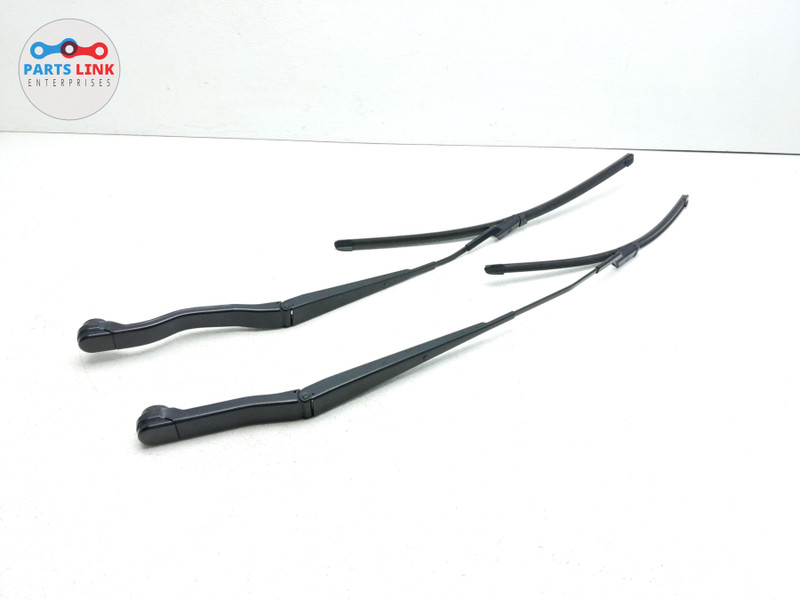 20142019 RANGE ROVER SPORT L494 FRONT WINDSHIELD WIPER ARMS BLADES SET
