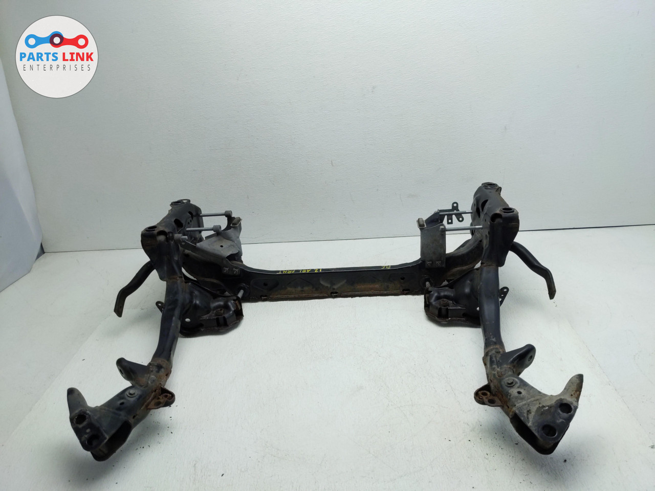 FRONT ENGINE CRADLE SUBFRAME CROSSMEMBER STABILIZER BAR 20112014 AUDI