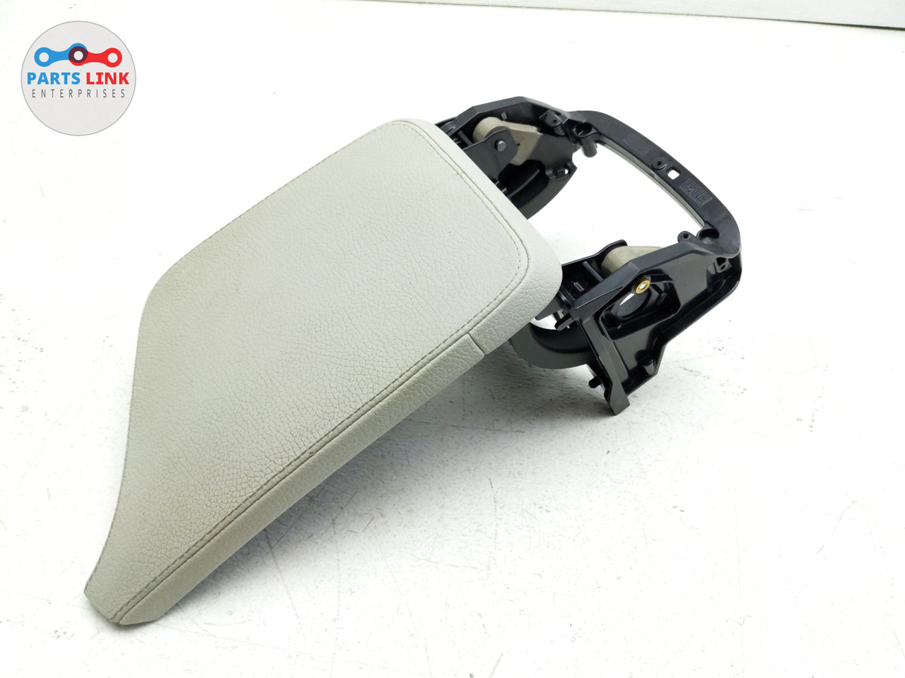 20162020 VOLVO XC90 FRONT CENTER CONSOLE LID ARMREST COVER STORAGE DOOR SUPPORT PARTS LINK ENT