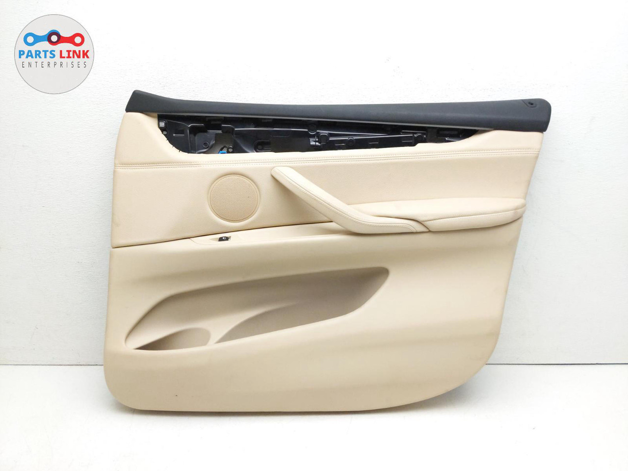 1418 BMW X5 F15 FRONT RIGHT PASSENGER DOOR TRIM PANEL SPEAKER COVER