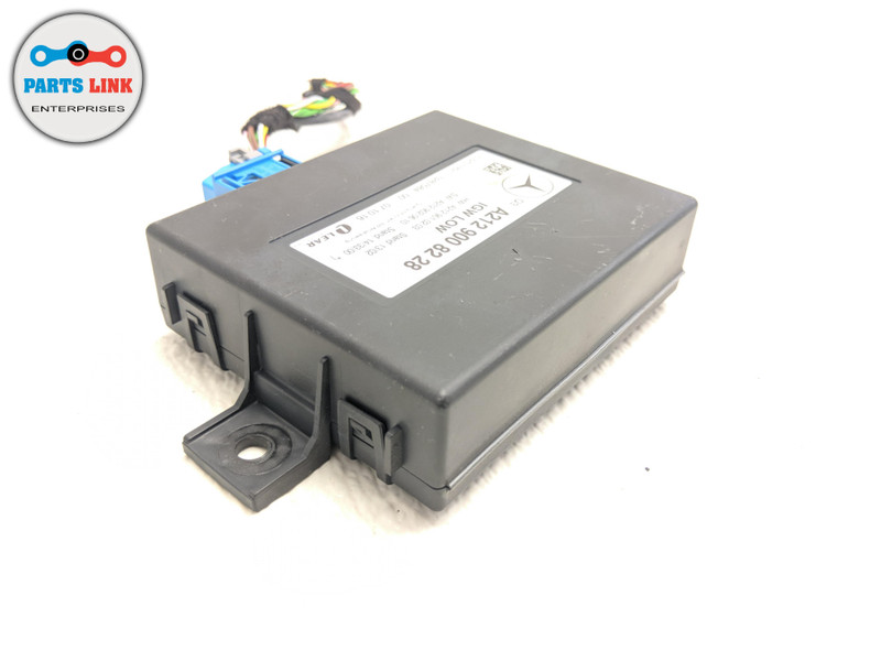 2015-2017 MERCEDES CLS63 AMG S W218 RIGHT DASH GATEWAY CONTROL MODULE ...
