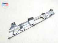 2017-22 LAND ROVER DISCOVERY RIGHT UPPER FENDER APRON BRACKET MOUNT SUPPORT L462 LD111420-136