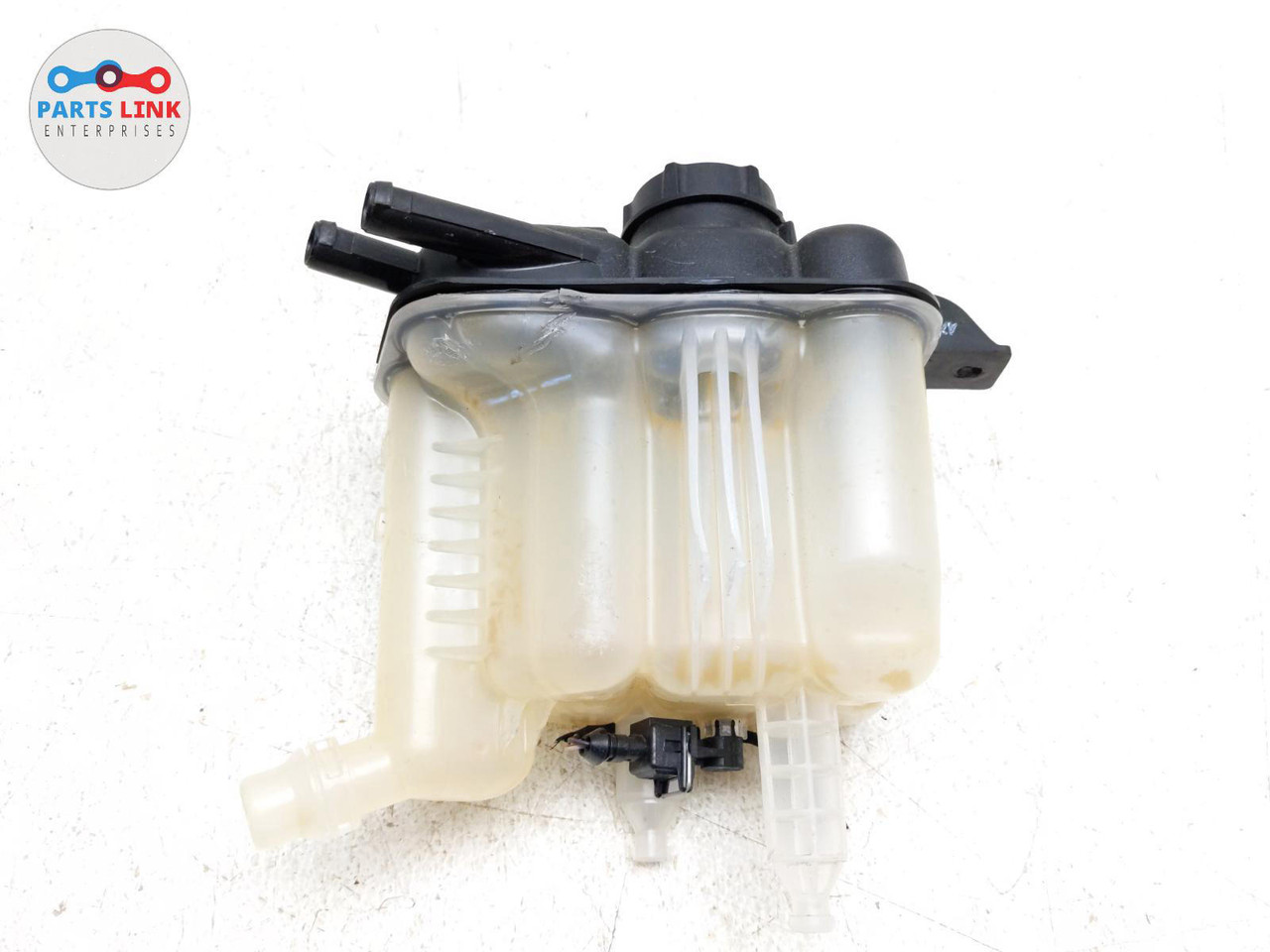 2020-2021 RANGE ROVER EVOQUE ENGINE MOTOR RADIATOR COOLANT RESERVOIR ...