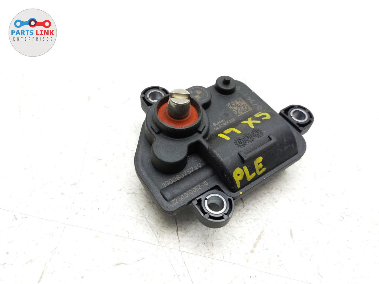 20192020 BMW X5 G05 EXHAUST MUFFLER ACTUATOR PRESSURE REGULATOR VALVE