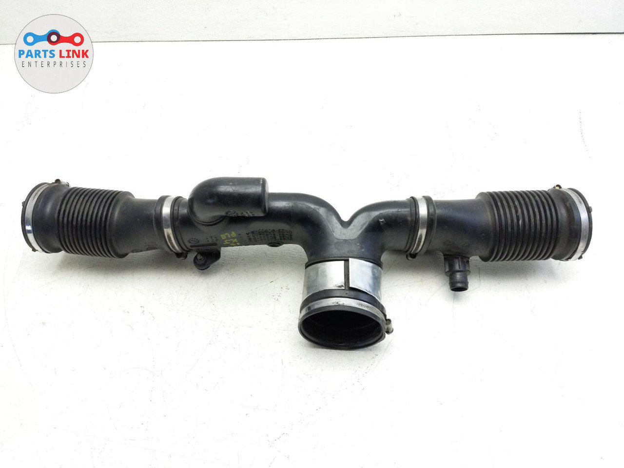 1019 JAGUAR XJ 5.0L SUPERCHARGED AIR INTAKE CLEANER BOX SPLIT PIPE