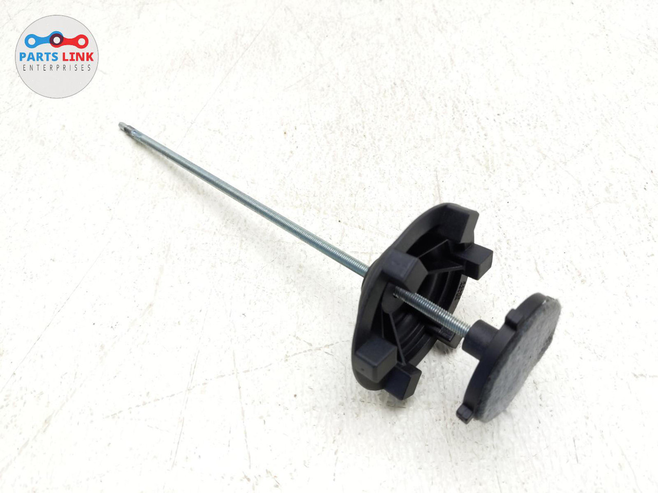 20132017 RANGE ROVER L405 REAR TRUNK SPARE TIRE WHEEL BOLT FIX MOUNT