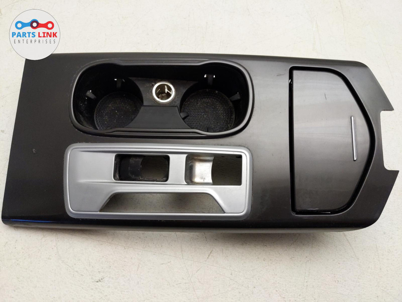 20142016 MASERATI GHIBLI CENTER CONSOLE SHIFTER TRIM ASH TRAY BEZEL