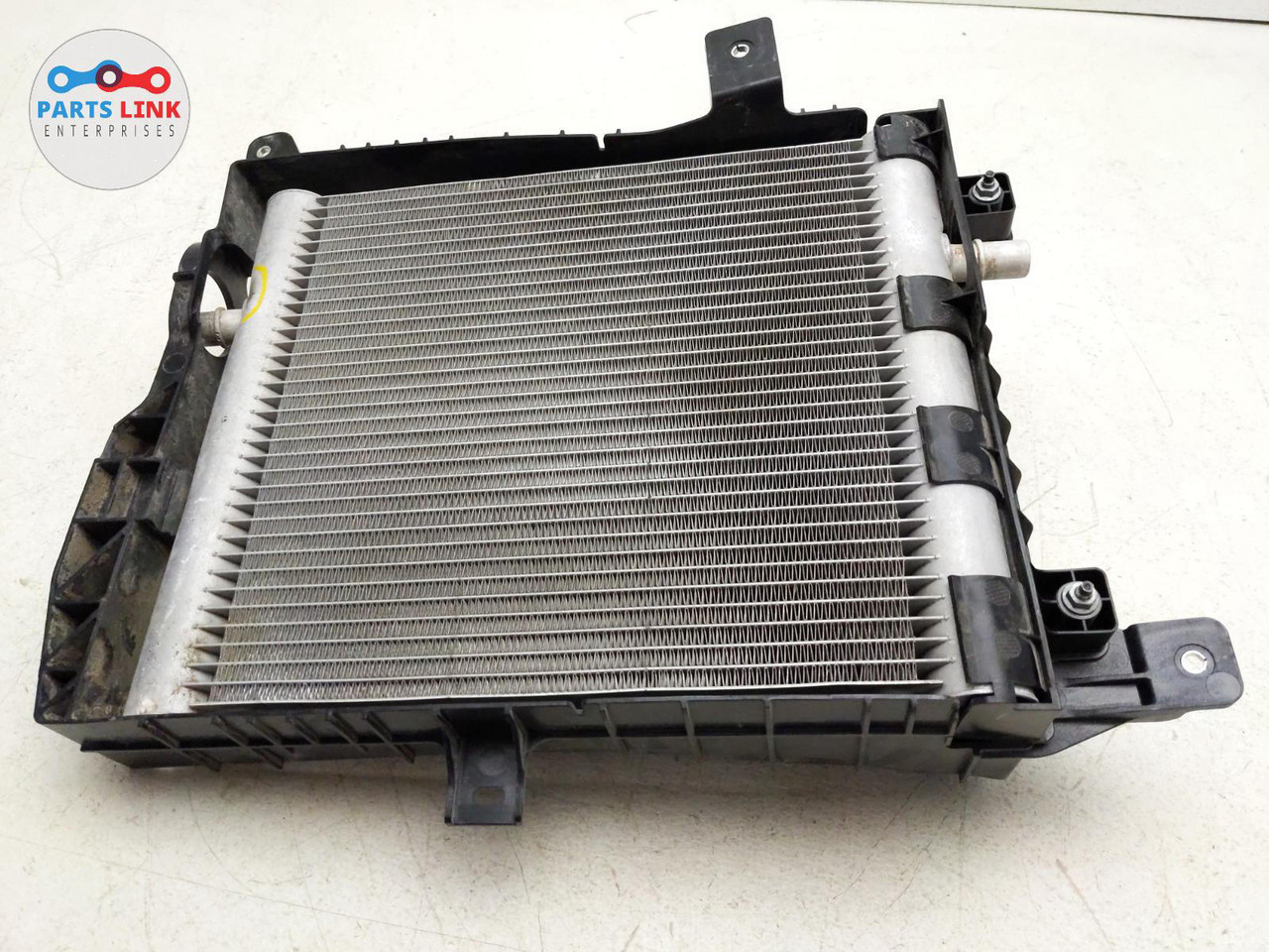 Land Rover Radiator 110 2020-2021 LAND ROVER DEFENDER 110 FRONT LEFT AUX INTER COOLER RADIATOR ...