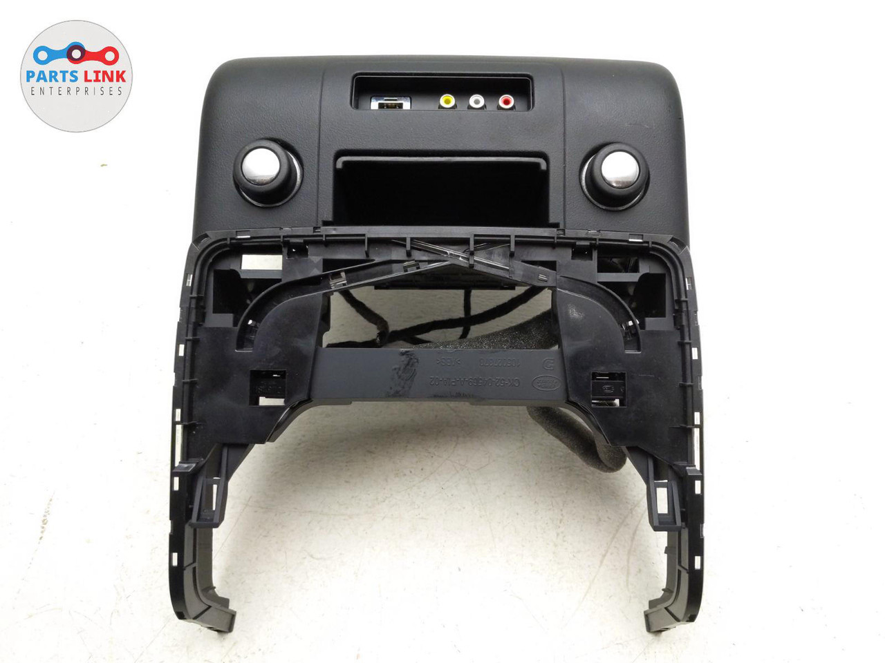 201316 RANGE ROVER REAR CENTER CONSOLE CONTROL PANEL AUX SOCKET PORTS