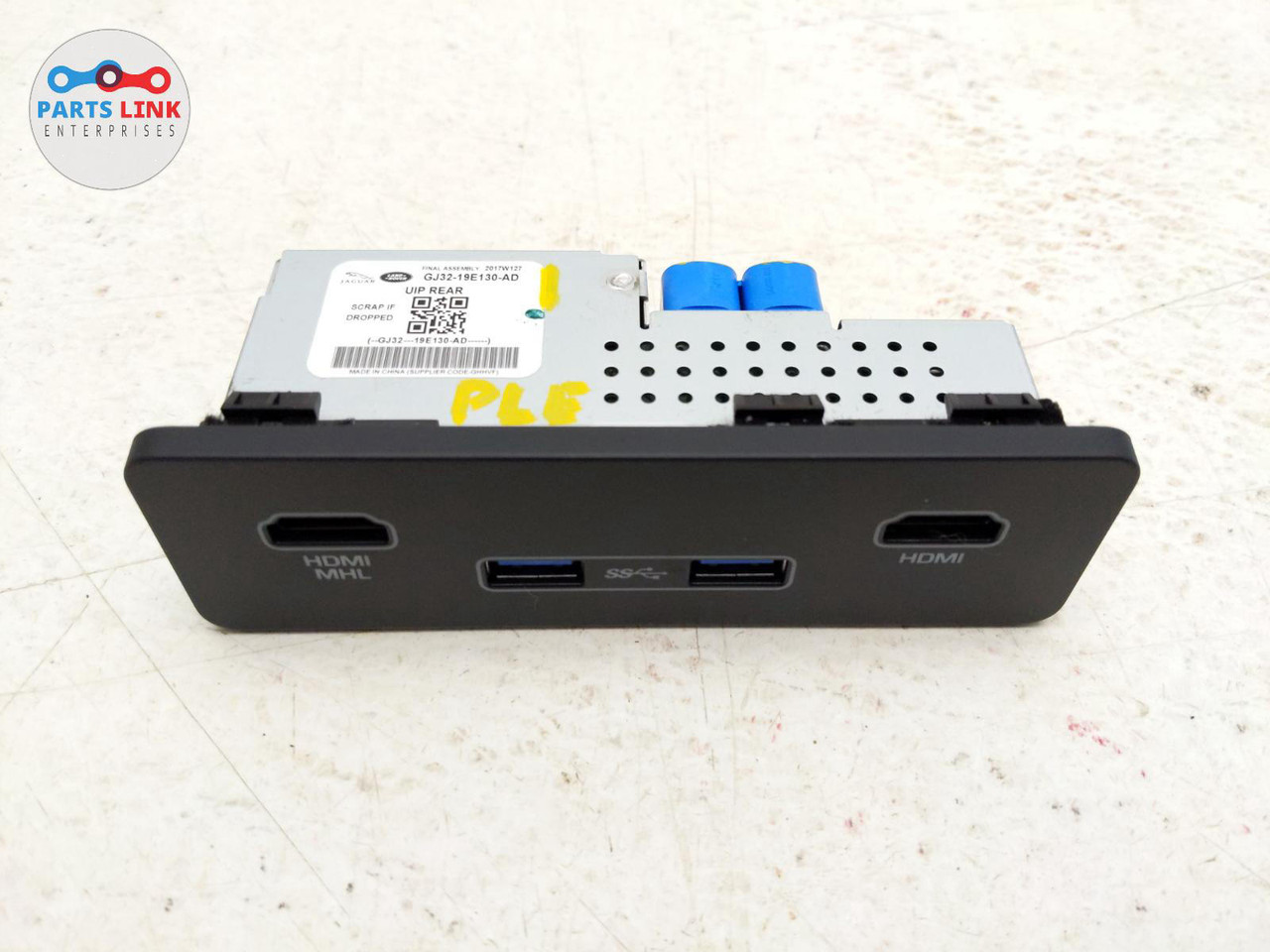 2017-19 LAND ROVER DISCOVERY 5 REAR HDMI USB JACK MODULE SOCKET BANK ...