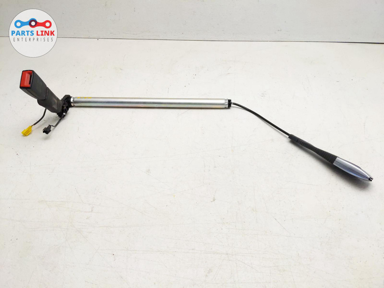 2014-17 MERCEDES S550 FRONT LEFT SEAT BELT TENSIONER BUCKLE 
