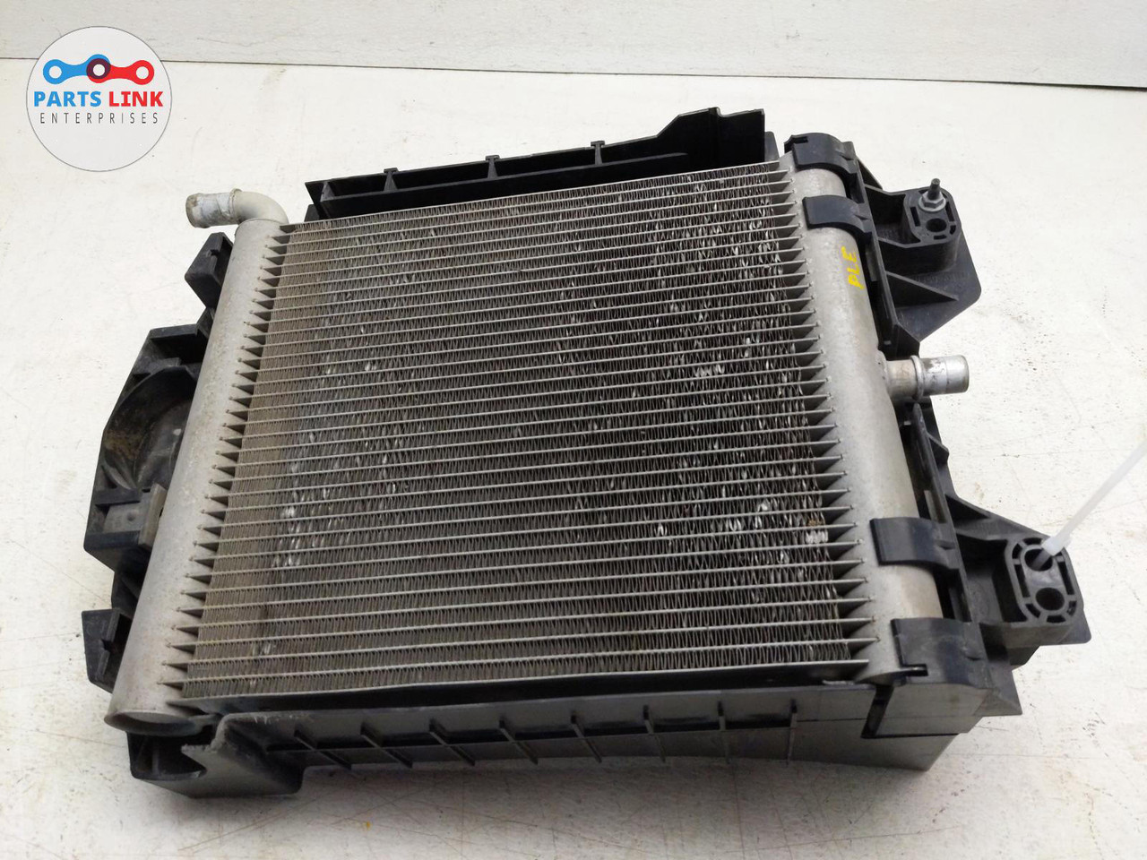 Range Rover L405 Radiator 2013-21 RANGE ROVER FRONT LEFT AUX RADIATOR INTERCOOLER BRACKET MOUNT ...