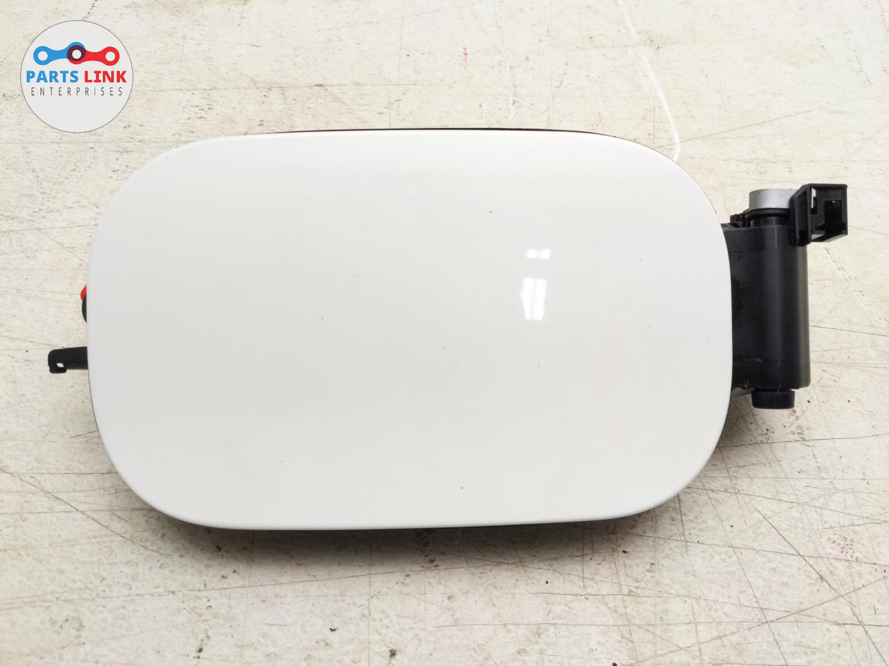 20162019 MERCEDES GLE63 AMG S GAS FUEL LID DOOR TRIM CAP HOUSING ASSY