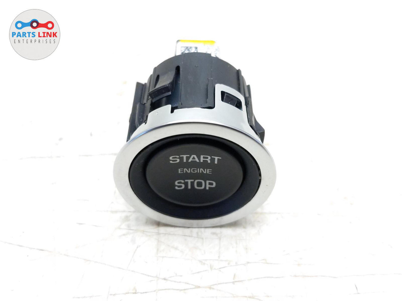 201822 RANGE ROVER VELAR DASH START STOP ENGINE IGNITION BUTTON SWITCH L560 462