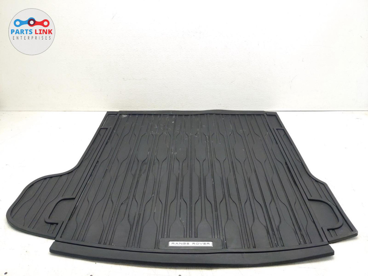 201822 RANGE ROVER VELAR REAR TRUNK CARGO FLOOR RUBBER MAT ALLWEATHER