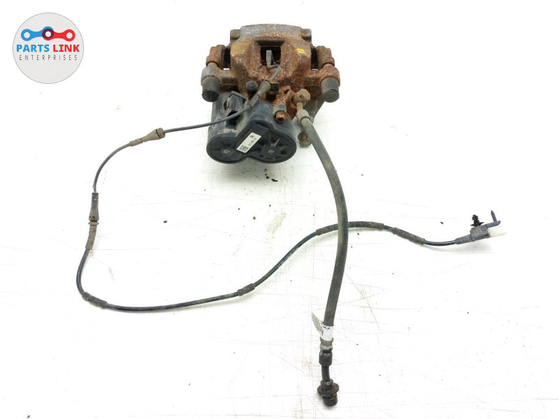 201820 RANGE ROVER VELAR REAR RIGHT DISC BRAKE CALIPER PADS ACTUATOR ASSY L560